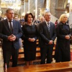 15.06.2022. Kielce. 20-lecie Stowarzyszenia „Nadzieja Rodzinie”. Na zdjęciu (od lewej): Jarosław Karyś - przewodniczący Rady Miasta Kielce, Elżbieta Korus - dyrektor Regionalnego Ośrodka Polityki Społecznej, Zbigniew Koniusz - wojewoda świętokrzyski i Renata Janik - wicemarszałek województwa świętokrzyskiego / Wiktor Taszłow / Radio Kielce