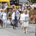 16.06.2022. Kielce. Boże Ciało. Procesja do czterech ołtarzy / Wiktor Taszłow / Radio Kielce