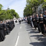 16.06.2022. Kielce. Boże Ciało. Procesja do czterech ołtarzy / Wiktor Taszłow / Radio Kielce