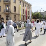 16.06.2022. Kielce. Boże Ciało. Procesja do czterech ołtarzy / Wiktor Taszłow / Radio Kielce