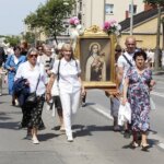 16.06.2022. Kielce. Boże Ciało. Procesja do czterech ołtarzy / Wiktor Taszłow / Radio Kielce