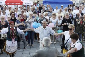 05.06.2022. Ostrowiec Świętokrzyski. Koncert „Jawor u źródeł kultury. Zaproszenie” / Jarosław Kubalski / Radio Kielce