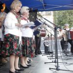 05.06.2022. Ostrowiec Świętokrzyski. Koncert „Jawor u źródeł kultury. Zaproszenie”. Na zdjęciu: KGW Miłków / Jarosław Kubalski / Radio Kielce