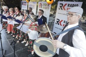 05.06.2022. Ostrowiec Świętokrzyski. Koncert „Jawor u źródeł kultury. Zaproszenie”. Na zdjęciu: KGW Miłków / Jarosław Kubalski / Radio Kielce