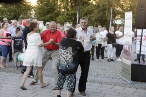 05.06.2022. Ostrowiec Świętokrzyski. Koncert „Jawor u źródeł kultury. Zaproszenie” / Jarosław Kubalski / Radio Kielce