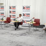 19.06.2022. Kielce. Studio Polityczne Radia Kielce. Na zdjęciu (od lewej): Jarosław Karyś - PiS, Michał Skotnicki - PSL, Bogusława Długosz - Nowa Lewica / Fot. Sebastian Kalwat - Radio Kielce