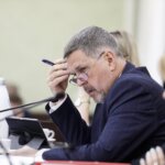 09.06.2022 Kielce. UM. Sesja rady miasta. Na zdjęciu przewodniczący rady Jarosław Karyś / Jarosław Kubalski / Radio Kielce