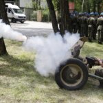 12.06.2022. Kielce. Święto 2. Pułku Artylerii Lekkiej Legionów. Uroczystość przed  Pomnikiem Pamięci 2 PALL / Jarosław Kubalski / Radio Kielce