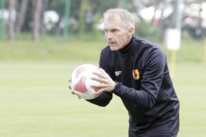 14.06.2022 Kielce. Trening piłkarzy Korony Kielce. Nowy trener bramkarzy Jarosław Tkocz / Jarosław Kubalski / Radio Kielce