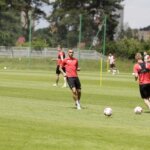 14.06.2022 Kielce. Trening piłkarzy Korony Kielce / Jarosław Kubalski / Radio Kielce
