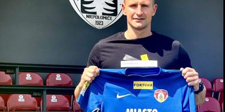 Na zdjęciu: Michał Koj - były zawodnik Korony Kielce, obecnie Puszczy Niepołomice / Fot. Puszcza Niepołomice