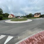 10.06.2022. Otwarcie ronda w miejscowości Stachura w gminie Mniów / Michał Kita / Radio Kielce