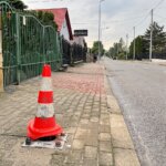 13.06.2022. Kielce. Uszkodzony słup przy ul. Wikaryjskiej / Wiktor Taszłow / Radio Kielce