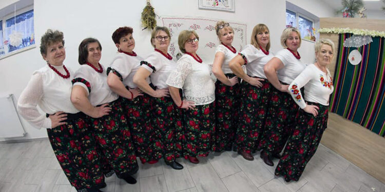 „Jawor u źródeł kultury. Zaproszenie”. W niedzielę bawimy się w Opatowie - Radio Kielce