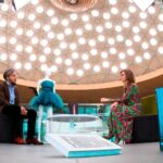 Pisarz Wit Szostak i Anna Roży - autorka programu „Poczytalnia TV”. / TVP3 Kielce