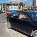 24.06.2022. Kielce. Zderzenie autobusu miejskiego z autem osobowym / Fot. Wiktor Taszłow - Kielce