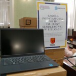 07.07.2022. Kielce. Przekazanie laptopów dla szkół podstawowych / Fot Marcin Marszałek - Radio Kielce