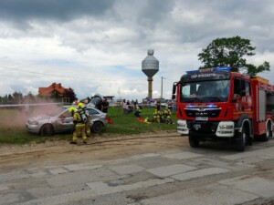 09.07.2022. Piekoszów. Ćwiczenia strażaków / Fot. Marcin Marszałek - Radio Kielce