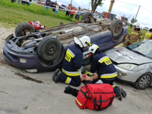 09.07.2022. Piekoszów. Ćwiczenia strażaków / Fot. Marcin Marszałek - Radio Kielce