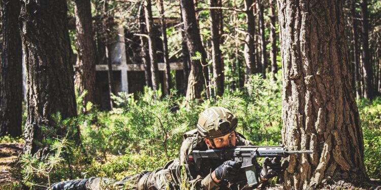 21.07.2022. Poligon Nowa Dęba. Sprawdzian w upale / Fot. ppor. Daniel Woś - ŚBOT