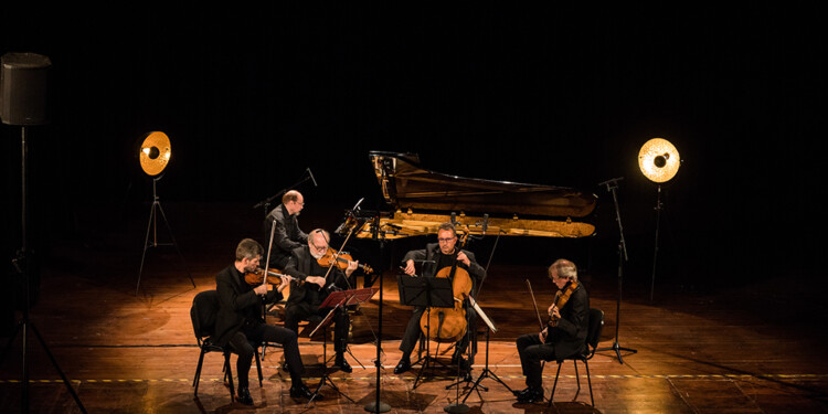 04.07.2022. Busko-Zdrój. Buskie Samorządowe Centrum Kultury. Koncert „Mistrzowie kameralistyki”. Wystąpili Kwartet Śląski i Wojciech Świtała / Fot. BSCK - Facebook