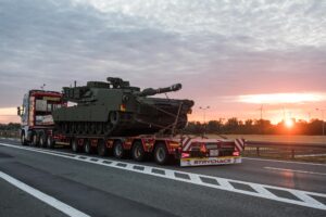 Czołgi Abrams podczas transportu / Fot. Ministerstwo Obrony Narodowej