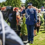 21.07.2022. Mirzec. Pogrzeb aspiranta Marcina Przygody. Na zdjęciu: nadinspektor Jarosław Kaleta - komendant wojewódzki policji w Kielcach / Fot. podkom. Damian Janus - Zespół Prasowy Komendy Wojewódzkiej Policji w Kielcach