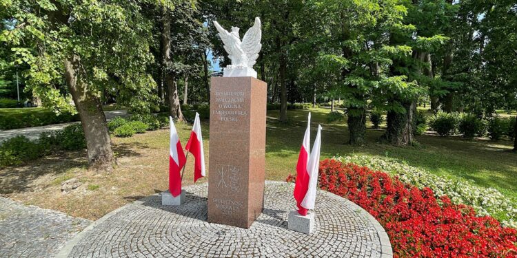 Morawica. Park / Fot. Wiktor Taszłow - Radio Kielce