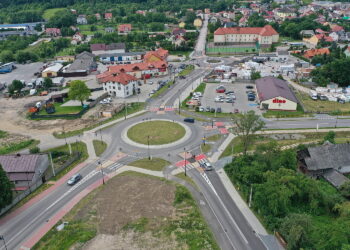 19.07.2022 Chęciny. Otwarcie dwóch nowych rond / Fot. Jarosław Kubalski - Radio Kielce