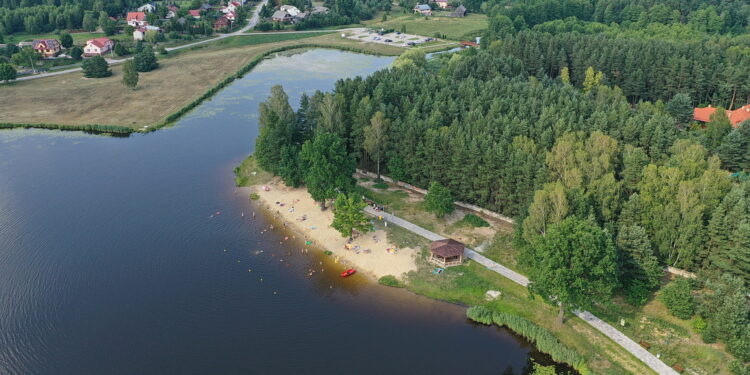 Kąpieliska w województwie świętokrzyskim 2024. Zalew Umer