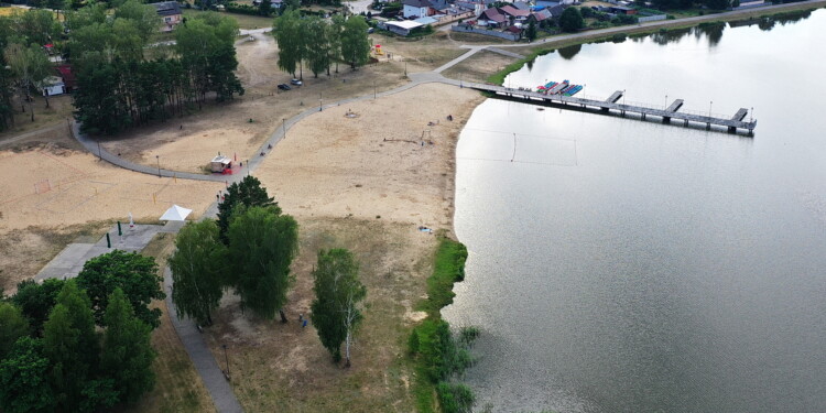 08.07.2022 Borków. Zalew / Fot. Jarosław Kubalski - Radio Kielce