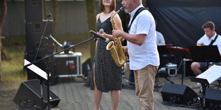 22.07.2022. Sielpia. Koncert Big Bandu. / Fot. Magdalena Galas-Klusek - Radio Kielce