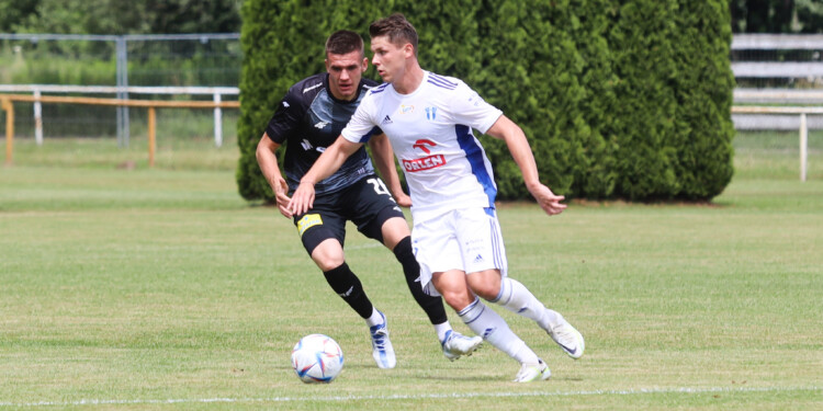 08.07.2022. Warka. Mecz sparingowy Korona Kielce - Wisła Płock / Fot. Korona Kielce - Twitter