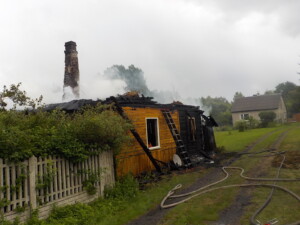 11.07.2022. Ostojów. Pożar domu / Fot. Józef Rak