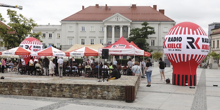 03.07.2022. Kielce. Symultana szachowa / Fot. Jarosław Kubalski - Radio Kielce