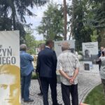 30.07.2022. Sandomierz. Obchodzy 78. rocznicy Powstania Warszawskiego. Odsłonięcie tablicy K. K. Baczyńskiego / Fot. Grażyna Szlęzak - Radio Kielce