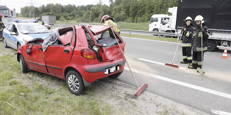 07.07.2022. Suchedniów. Wypadek na S7 / Fot. Jarosław Kubalski - Radio Kielce