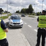Kaskadowe pomiary prędkości mają zmusić do bezpiecznej jazdy - Radio Kielce Policjanci podsumowują akcję „Prędkość”
