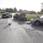 18.07.2022. Kostomłoty Drugie. Zderzenie trzech samochodów / Fot. Jarosław Kubalski - Radio Kielce