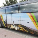 24.07.2022. Kielce. Bezpłatny autokar na Święty Krzyż / Fot. Jarosław Kubalski - Radio Kielce.