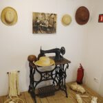 23.07.2022. Kielce. Dworek Laszczyków/ Wystawa „Wióry, baźki i siódemki. Koziegłowy - zapomniany ośrodek twórczości rękodzielniczej” / Fot. Jarosław Kubalski - Radio Kielce