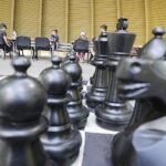 27.07.2022. Kielce. Park Miejski. Wakacyjna Szkoła Szachowa Radia Kielce / Fot. Jarosław Kubalski - Radio Kielce