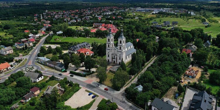 27.07.2022. Piekoszów. Widok na miejscowość / Fot. Jarosław Kubalski - Radio Kielce