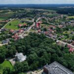 27.07.2022. Łopuszno. Widok na miejscowość / Fot. Jarosław Kubalski - Radio Kielce