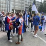 30.07.2022. Kielce. Świętokrzyski Urząd Wojewódzki. Pikieta OPZZ / Fot. Kamil Król - Radio Kielce