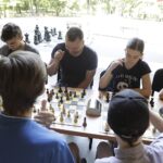 21.07.2022. Kielce. Park Miejski. Wakacyjna Szkoła Szachowa Radia Kielce / Fot. Jarosław Kublaski - Radio Kielce