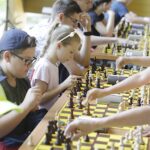 21.07.2022. Kielce. Park Miejski. Wakacyjna Szkoła Szachowa Radia Kielce / Fot. Jarosław Kublaski - Radio Kielce