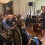 10.07.2022. Śmiłów. Koncert w ramach Festiwalu Muzyki Klasycznej „Ucho Igielne”. Na zdjęciu (po prawej): Magdalena Kusztal - Fundacja im. Edwarda Kusztala / Fot. Grażyna Szlęzak - Radio Kielce