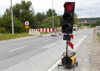 12.07.2022. Kielce. Prace remontowe na ul. Radomskiej / Fot. Wiktor Taszłow - Radio Kielce