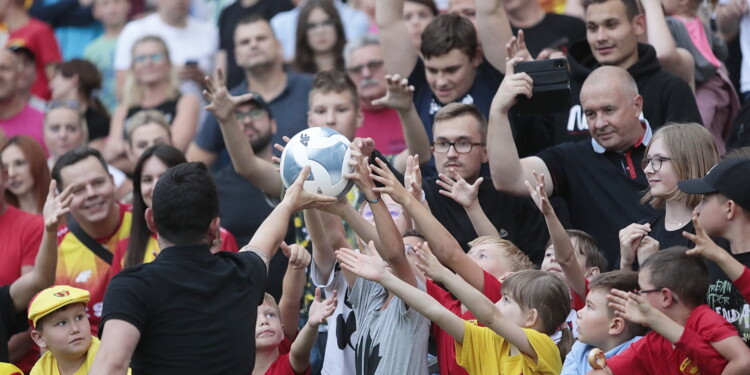 13.07.2022 Kielce. Prezentacja Korony Kielce / Fot. Wiktor Taszłow - Radio Kielce